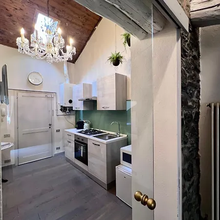 Maison Keti Con 1 Da Letto Комо